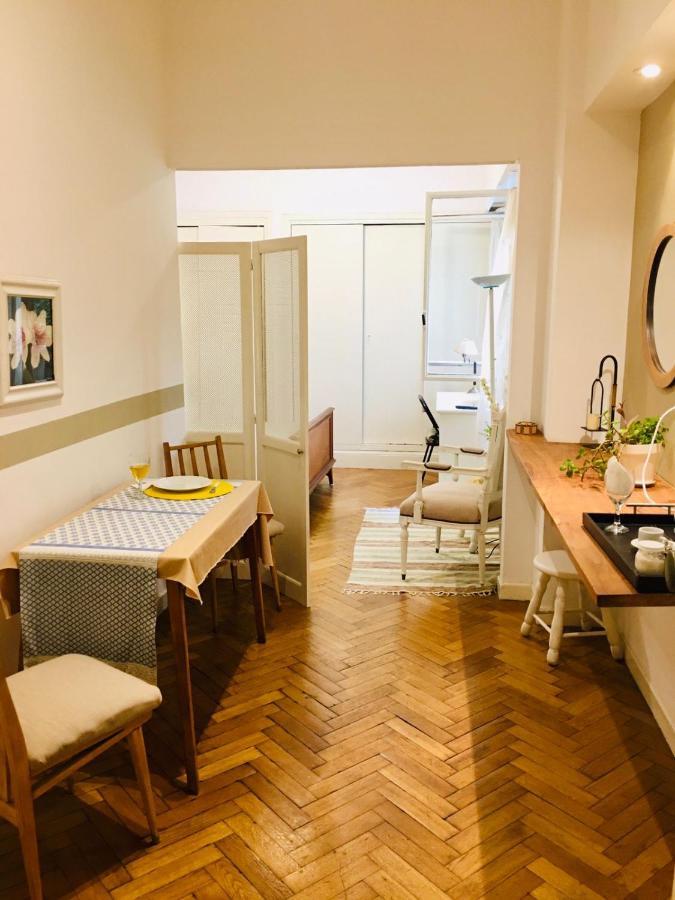 Recoleta Friends Arenales Apartment Buenos Aires Bagian luar foto